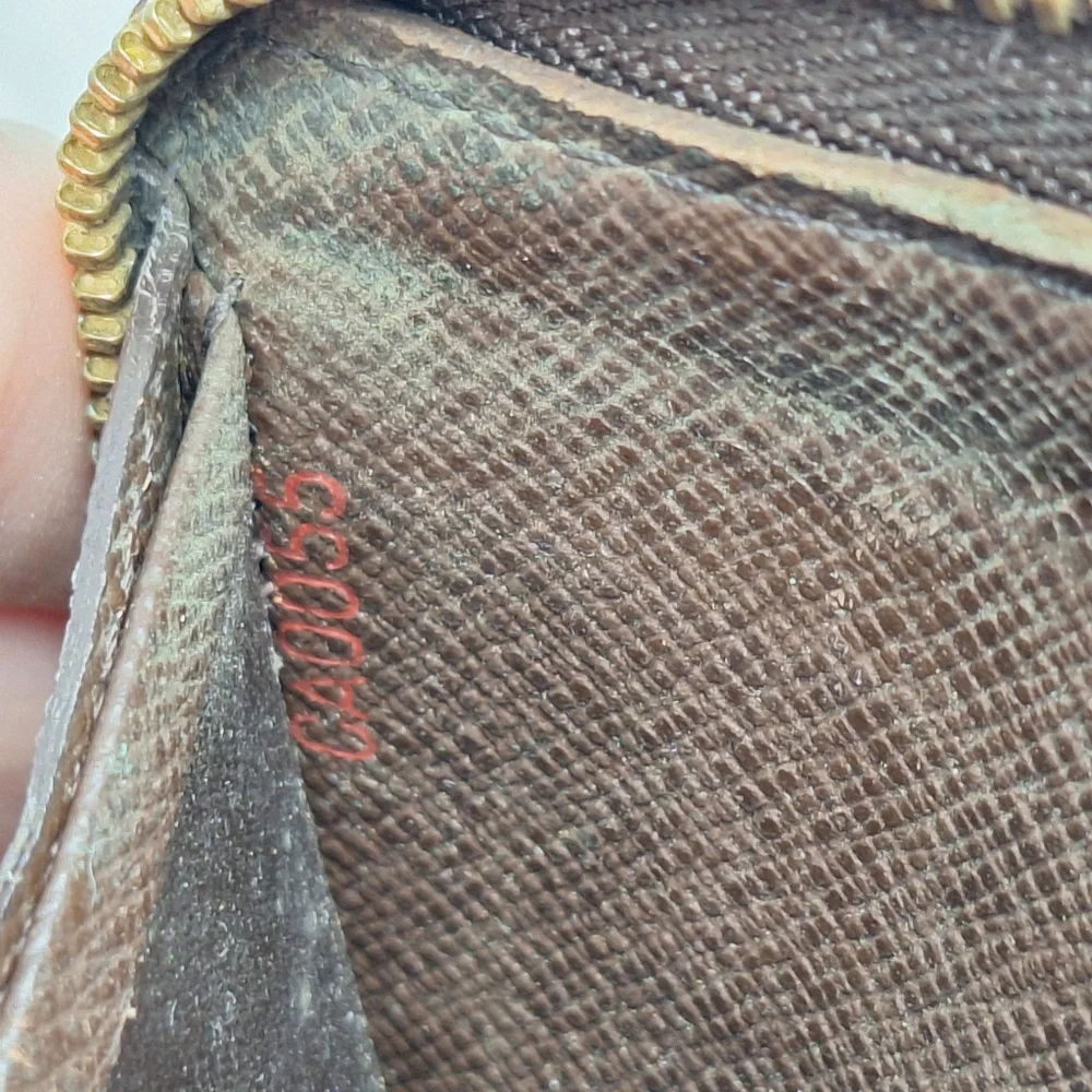 LOUIS VUITTON Zippy Damier Long Zipper Wallet LV Brown
